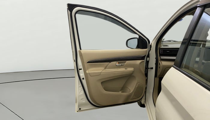 2022 Maruti Ertiga ZXI+ SHVS, Petrol, Manual, 45,483 km, LHS Front Door