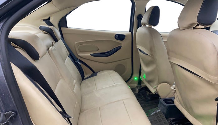 2017 Ford Figo Aspire TITANIUM 1.2 PETROL, Petrol, Manual, 32,545 km, Right Side Rear Door Cabin