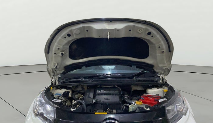 2022 Tata NEXON XM SUNROOF DIESEL, Diesel, Manual, 53,077 km, Open Bonet