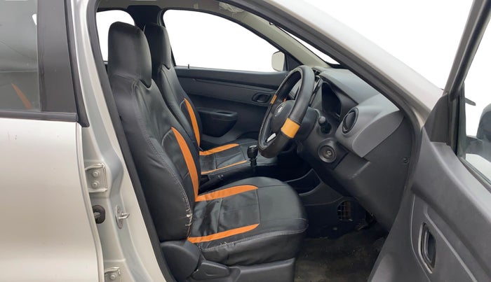 2016 Renault Kwid RXT 1.0, Petrol, Manual, 62,552 km, Right Side Front Door Cabin