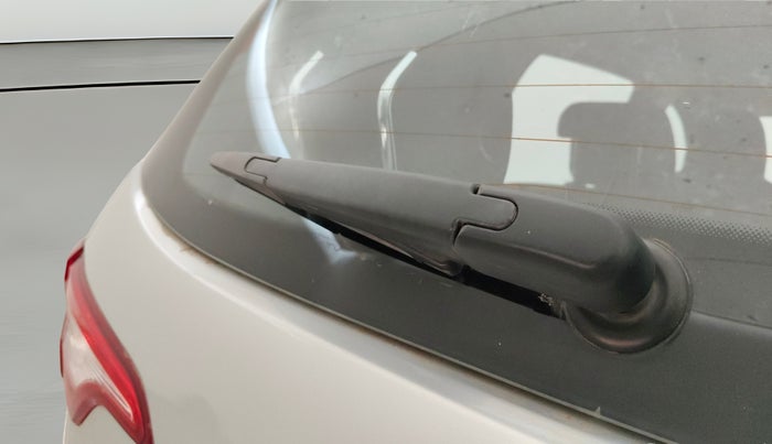 2022 Renault TRIBER RXZ AMT, Petrol, Automatic, 28,081 km, Rear Wiper