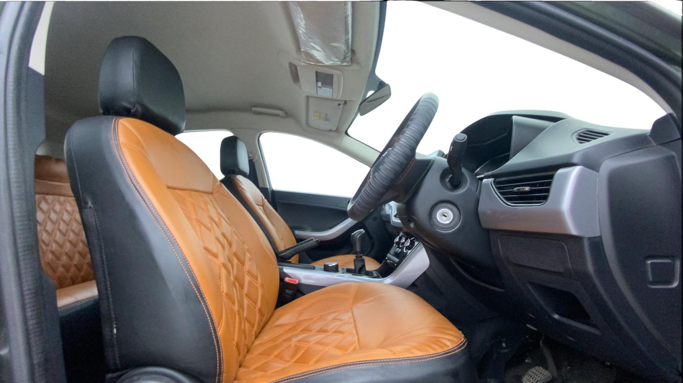 2023 Tata NEXON XM PETROL, Petrol, Manual, 13,117 km, Right Side Front Door Cabin