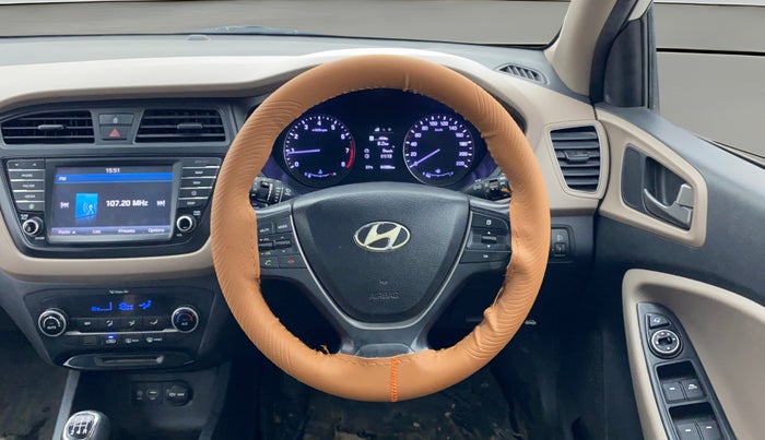 2016 Hyundai Elite i20 ASTA 1.2 (O), Petrol, Manual, 60,081 km, Steering Wheel Close Up