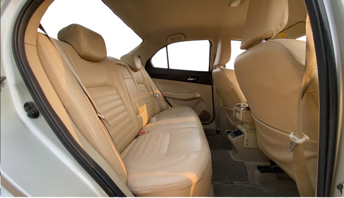 2019 Maruti Dzire ZXI AMT, Petrol, Automatic, 82,831 km, Right Side Rear Door Cabin