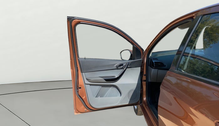 2017 Tata TIGOR XT PETROL, Petrol, Manual, 59,939 km, LHS Front Door