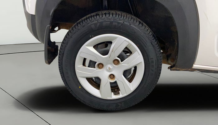 2017 Renault Kwid RXL, Petrol, Manual, 43,552 km, Right Rear Wheel