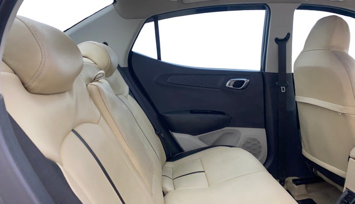 2020 Hyundai AURA SX 1.2, Petrol, Manual, 82,952 km, Right Side Rear Door Cabin