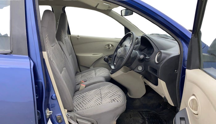 2017 Datsun Go Plus T, Petrol, Manual, 20,192 km, Right Side Front Door Cabin