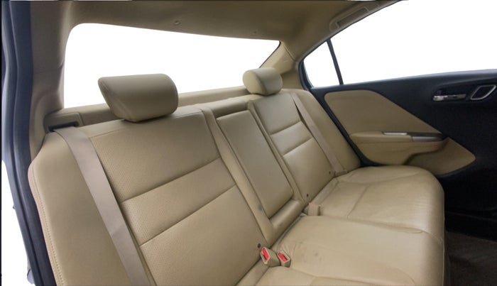 2020 Honda City 1.5L I-VTEC ZX, Petrol, Manual, 32,989 km, Right Side Rear Door Cabin