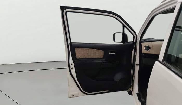 2018 Maruti Wagon R 1.0 VXI AMT, Petrol, Automatic, 41,948 km, LHS Front Door