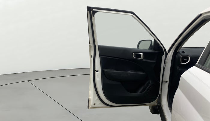 2021 Hyundai VENUE SX PLUS 1.0 TURBO DCT, Petrol, Automatic, 1,06,047 km, LHS Front Door