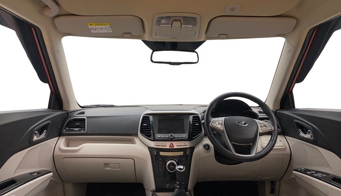 2019 Mahindra XUV300 W8 (O) 1.5 DIESEL, Diesel, Manual, 39,068 km, Dashboard