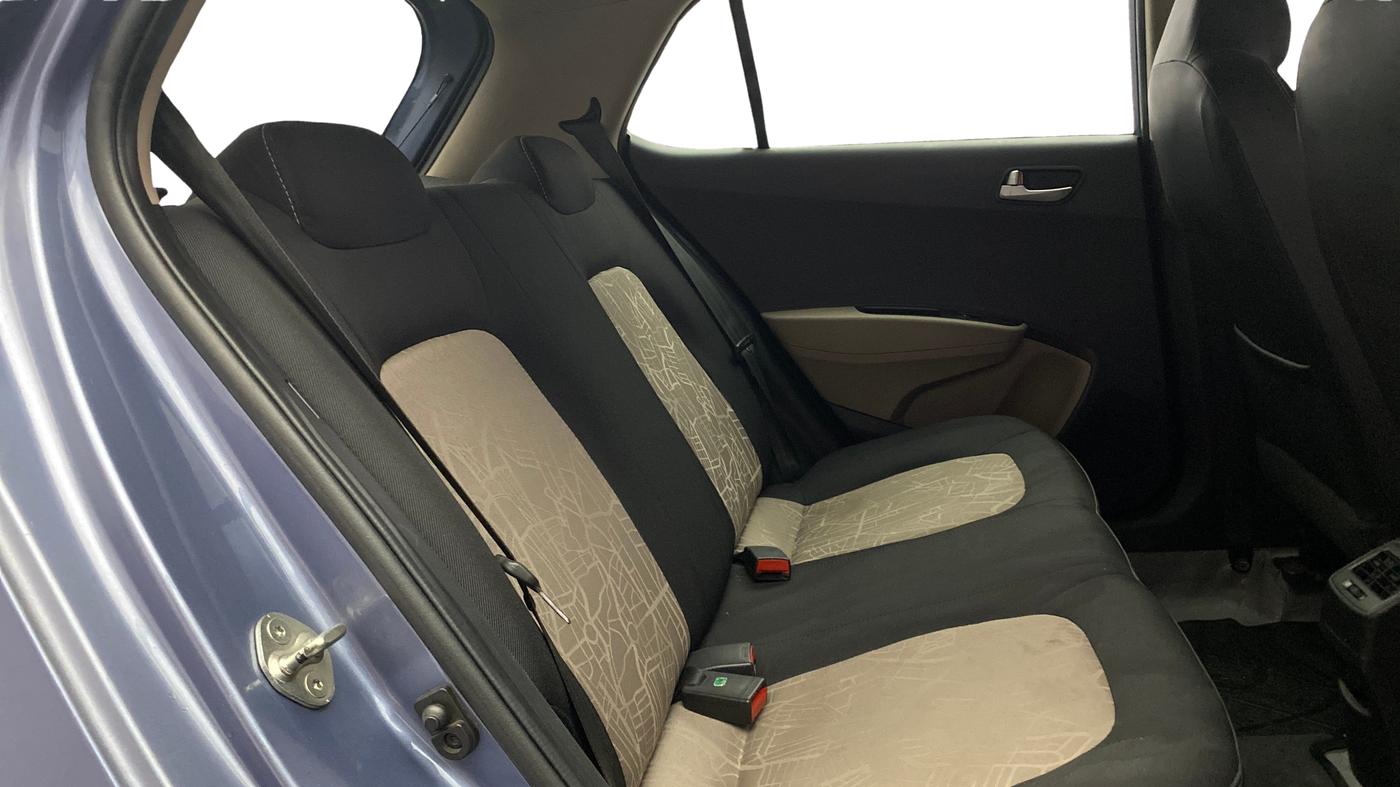 2013 Hyundai Grand i10 SPORTZ 1.2 KAPPA VTVT, Petrol, Manual, 81,396 km, Right Side Rear Door Cabin