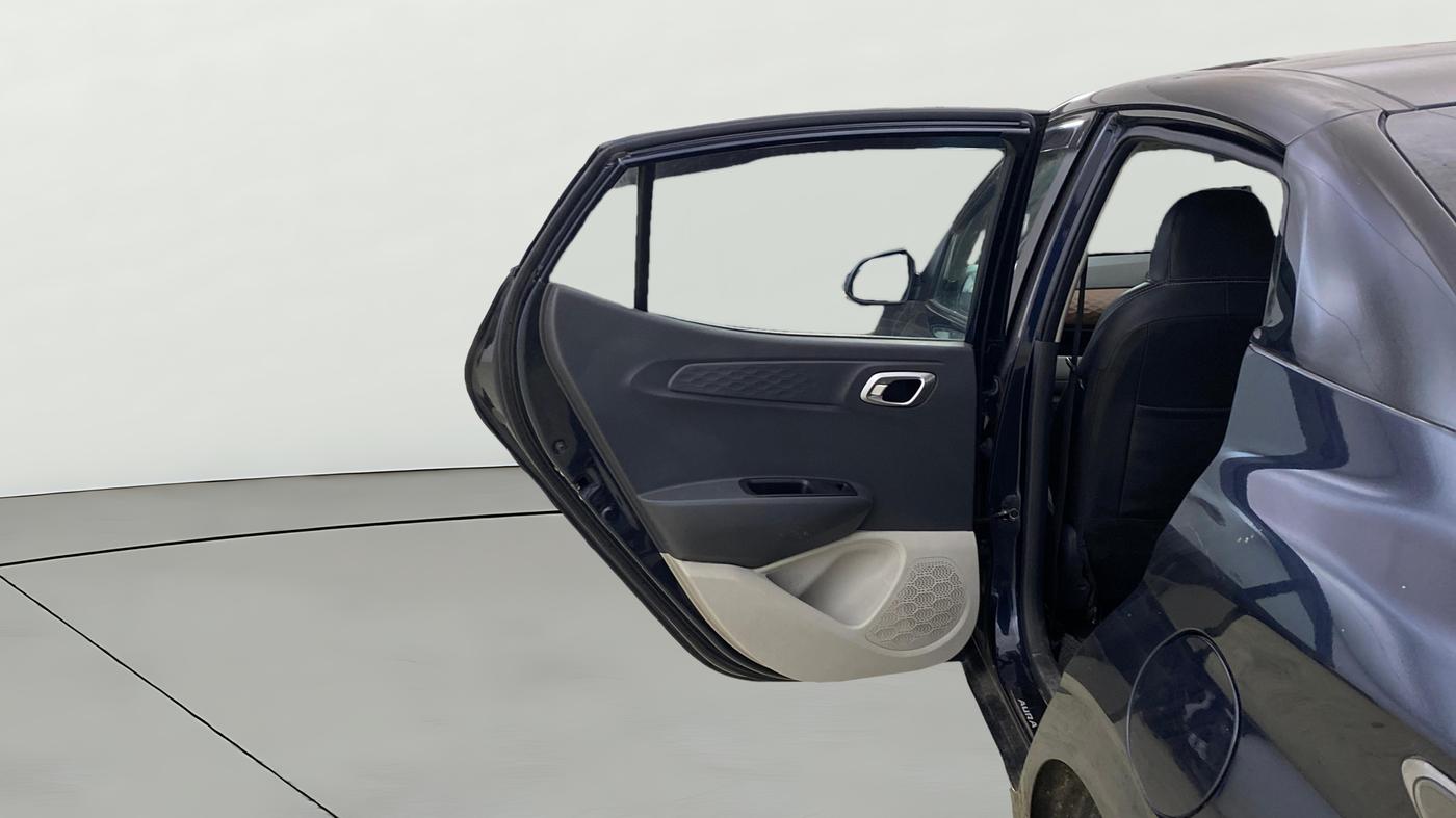 2023 Hyundai AURA SX 1.2 CNG, CNG, Manual, 31,633 km, LHS Rear Door