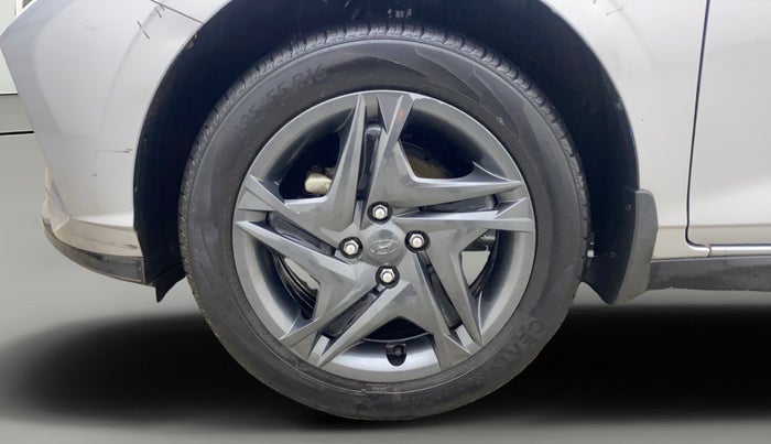 2022 Hyundai NEW I20 SPORTZ 1.2 AT, Petrol, Automatic, 25,306 km, Left Front Wheel