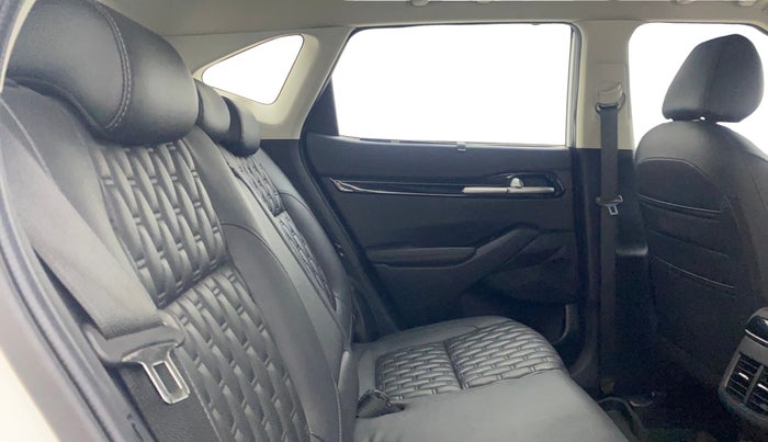 2021 KIA SELTOS HTX ANNIVERSARY EDITION 1.5 PETROL, Petrol, Manual, 60,762 km, Right Side Rear Door Cabin