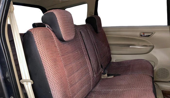 2016 Maruti Ertiga VXI AT, Petrol, Automatic, 68,424 km, Right Side Rear Door Cabin