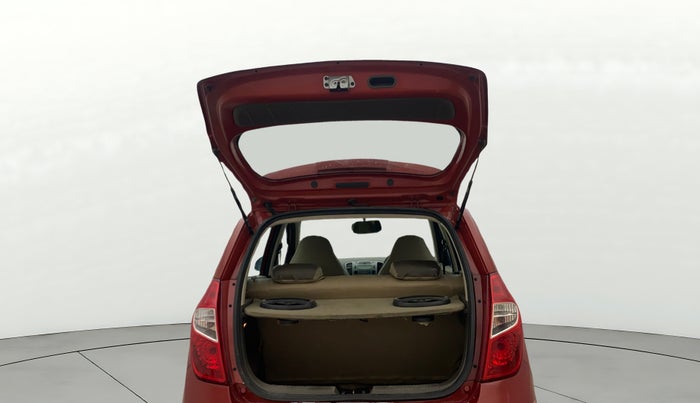 2012 Hyundai i10 SPORTZ 1.2 AT, Petrol, Automatic, 1,19,058 km, Boot Door Open