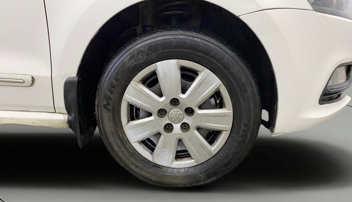 2015 Volkswagen Polo TRENDLINE 1.2L PETROL, Petrol, Manual, 42,601 km, Right Front Wheel