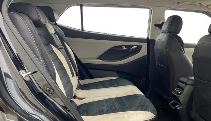 2023 Hyundai Creta SX 1.5 PETROL, Petrol, Manual, 26,185 km, Right Side Rear Door Cabin