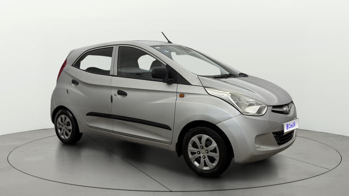 2015 Hyundai Eon MAGNA +, Petrol, Manual, 49,119 km, Right Front Diagonal