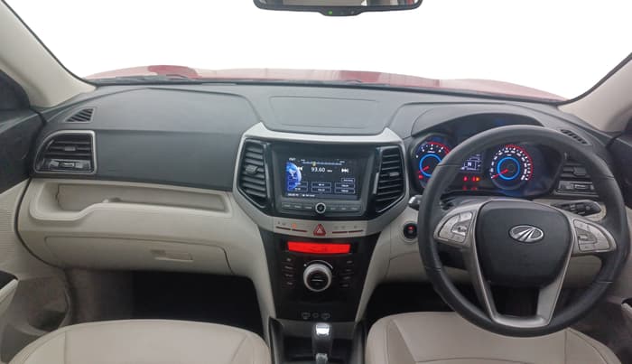 2022 Mahindra XUV300 W8 (O) 1.2 PETROL AMT, Petrol, Automatic, 12,444 km, Dashboard