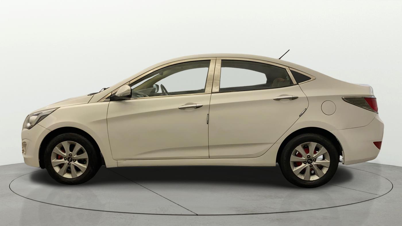 2015 Hyundai Verna FLUIDIC 4S 1.6 VTVT S, CNG, Manual, 71,680 km, Left Side