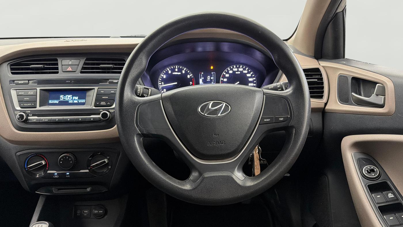 2017 Hyundai Elite i20 MAGNA EXECUTIVE 1.2, Petrol, Manual, 36,264 km, Steering Wheel Close Up