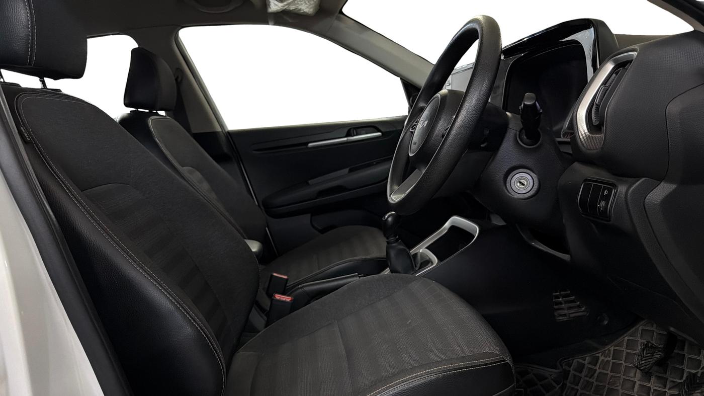 2022 KIA SONET HTK PLUS 1.2, Petrol, Manual, 72,720 km, Right Side Front Door Cabin