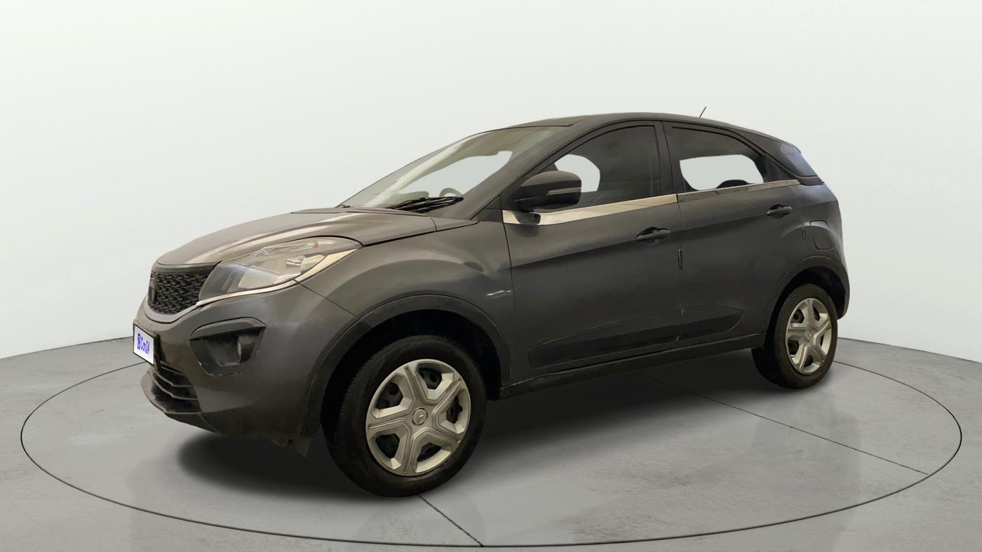 2019 Tata NEXON XM PETROL, CNG, Manual, 1,21,688 km, Left Front Diagonal