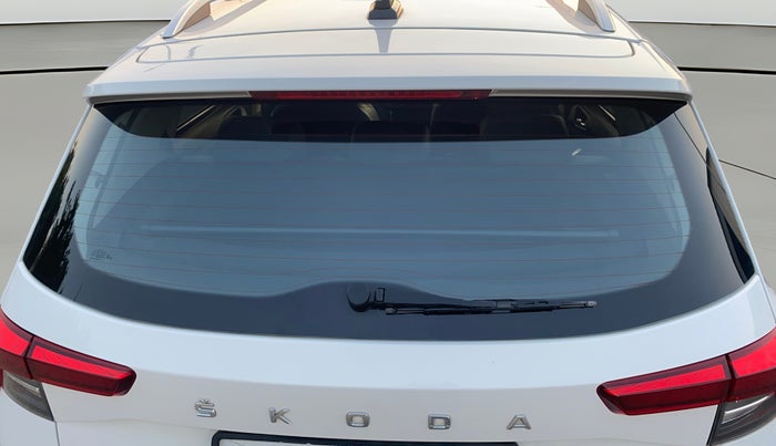 2023 Skoda KUSHAQ AMBITION 1.0L TSI MT, Petrol, Manual, 94,691 km, Rear Windshield