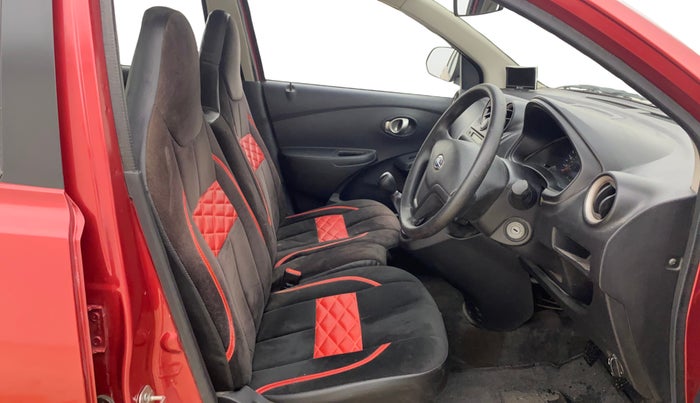 2018 Datsun Go T, Petrol, Manual, 45,073 km, Right Side Front Door Cabin