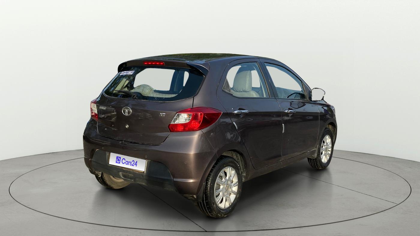 2018 Tata Tiago XZ PETROL, Petrol, Manual, 27,226 km, Right Back Diagonal