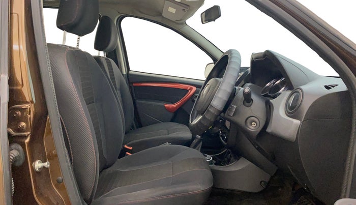 2017 Renault Duster RXS CVT, Petrol, Automatic, 46,155 km, Right Side Front Door Cabin