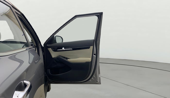 2020 KIA SELTOS HTX IVT 1.5 PETROL, Petrol, Automatic, 44,276 km, RHS Front Door