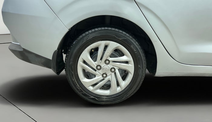 2020 Hyundai AURA S 1.2, Petrol, Manual, 82,228 km, Right Rear Wheel