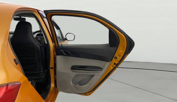 2017 Tata Tiago XM PETROL, Petrol, Manual, 82,601 km, RHS Rear Door