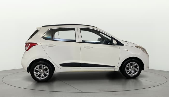2019 Hyundai Grand i10 MAGNA 1.2 KAPPA VTVT, Petrol, Manual, 35,689 km, Right Side View