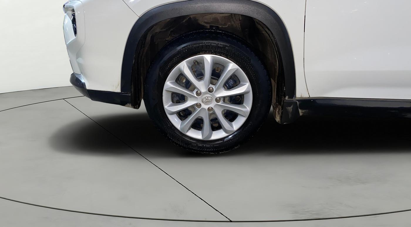 2024 Toyota URBAN CRUISER HYRYDER S AT NEO DRIVE, Petrol, Automatic, 40,789 km, Left Front Wheel