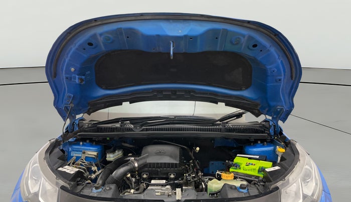 2020 Tata NEXON XZ PLUS (O) PETROL DUAL TONE, Petrol, Manual, 41,076 km, Open Bonet