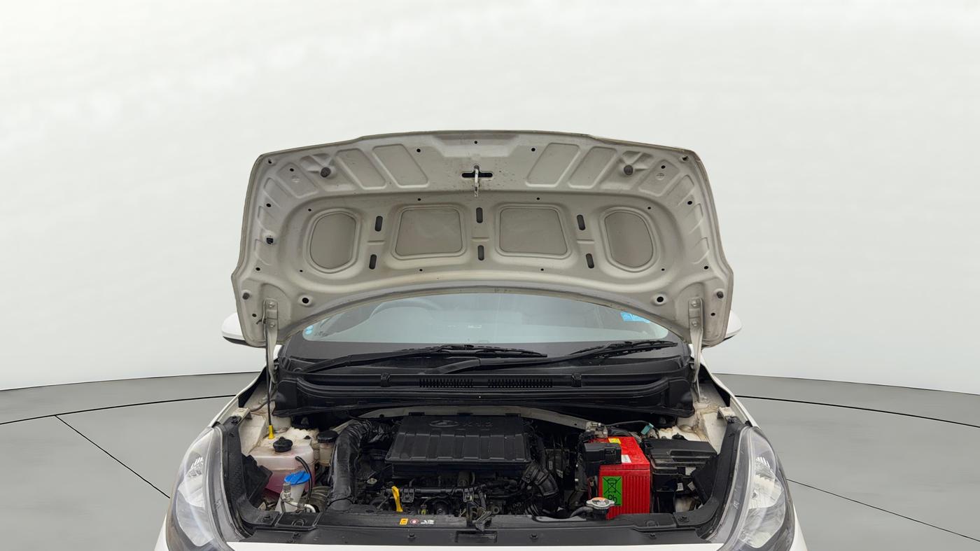 2023 Hyundai GRAND I10 NIOS MAGNA 1.2 KAPPA VTVT, Petrol, Manual, 32,543 km, Open Bonet