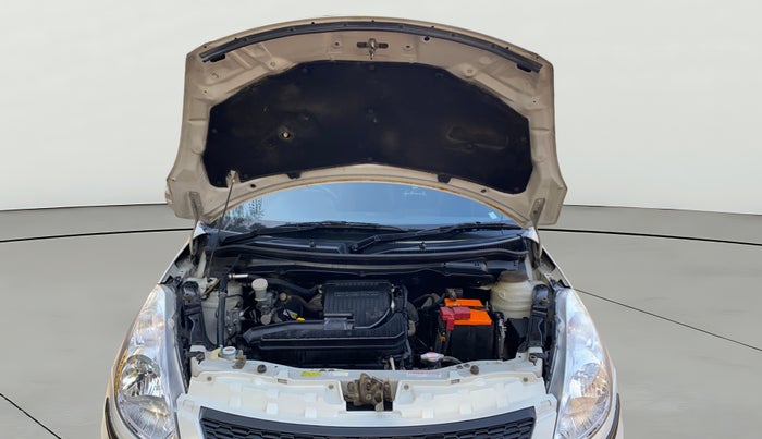 2015 Maruti Swift VXI, Petrol, Manual, 47,998 km, Open Bonet