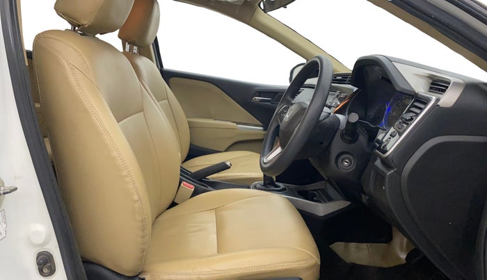 2016 Honda City 1.5L I-VTEC V MT, Petrol, Manual, 96,434 km, Right Side Front Door Cabin