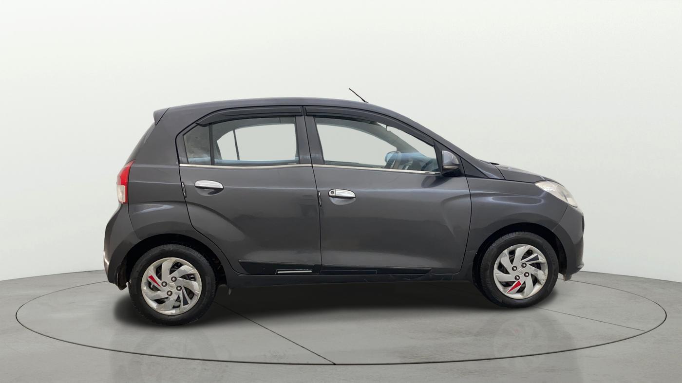 2019 Hyundai NEW SANTRO SPORTZ CNG, CNG, Manual, 1,00,163 km, Right Side View