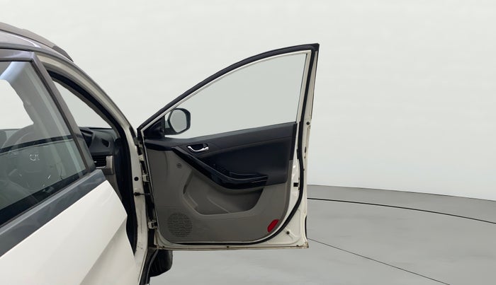 2019 Tata NEXON XZ PLUS PETROL, Petrol, Manual, 59,340 km, RHS Front Door