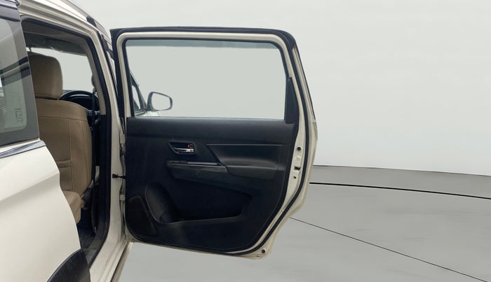 2020 Maruti XL6 ZETA MT, Petrol, Manual, 40,369 km, RHS Rear Door