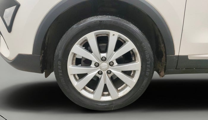 2023 MG ASTOR SUPER 1.5 MT, Petrol, Manual, 16,248 km, Left Front Wheel