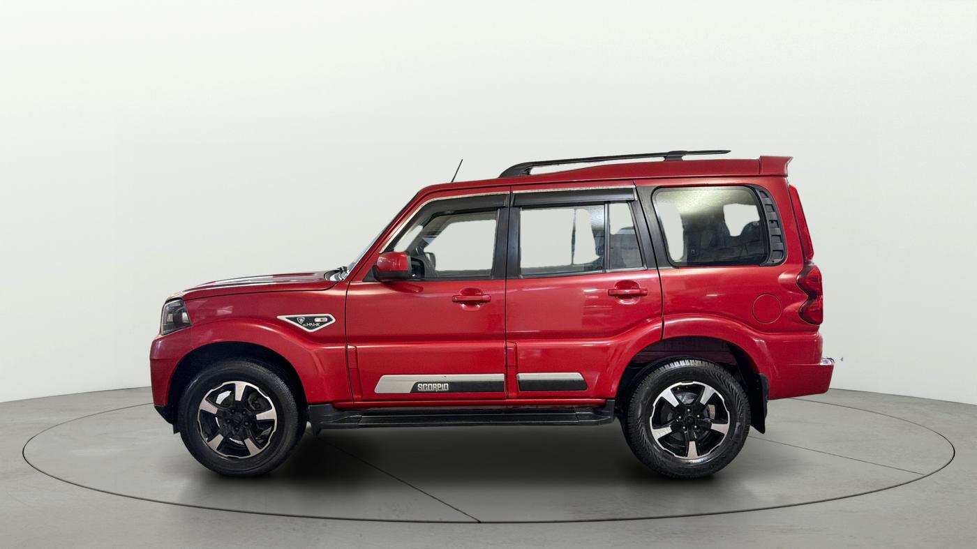 2022 Mahindra SCORPIO CLASSIC S11 7STR, Diesel, Manual, 61,296 km, Left Side