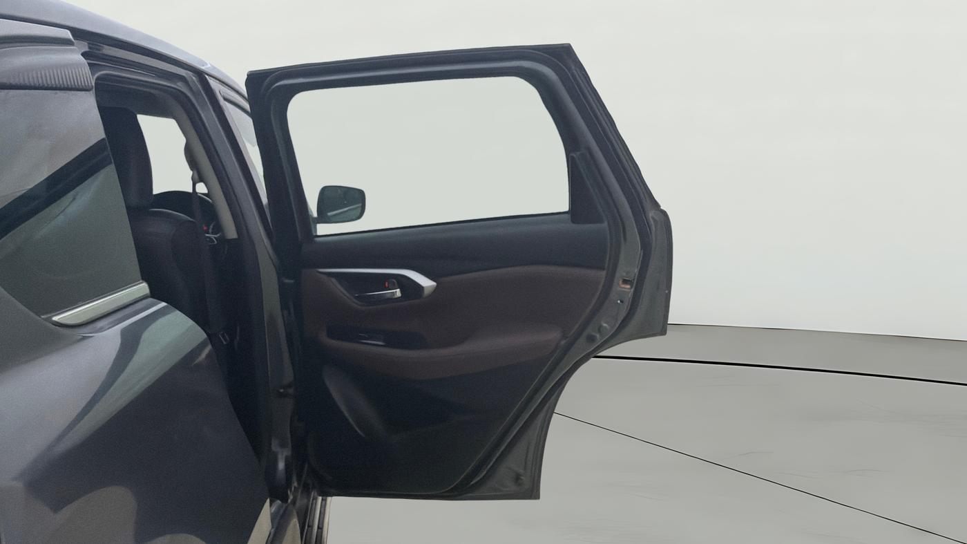 2022 Maruti Grand Vitara ZETA SMART HYBRID, Petrol, Manual, 72,949 km, RHS Rear Door