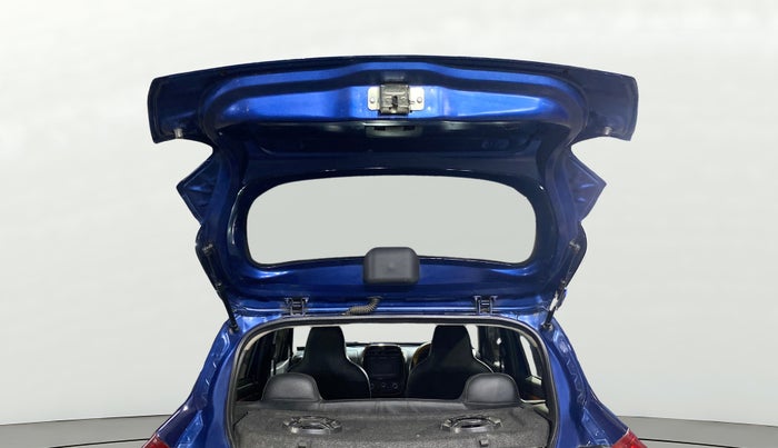 2017 Renault Kwid RXT 1.0, Petrol, Manual, 29,916 km, Boot Door Open